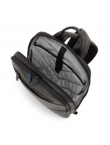 Gianni Conti Casual Leather Backpack  Gianni Conti Casual Leather Backpack