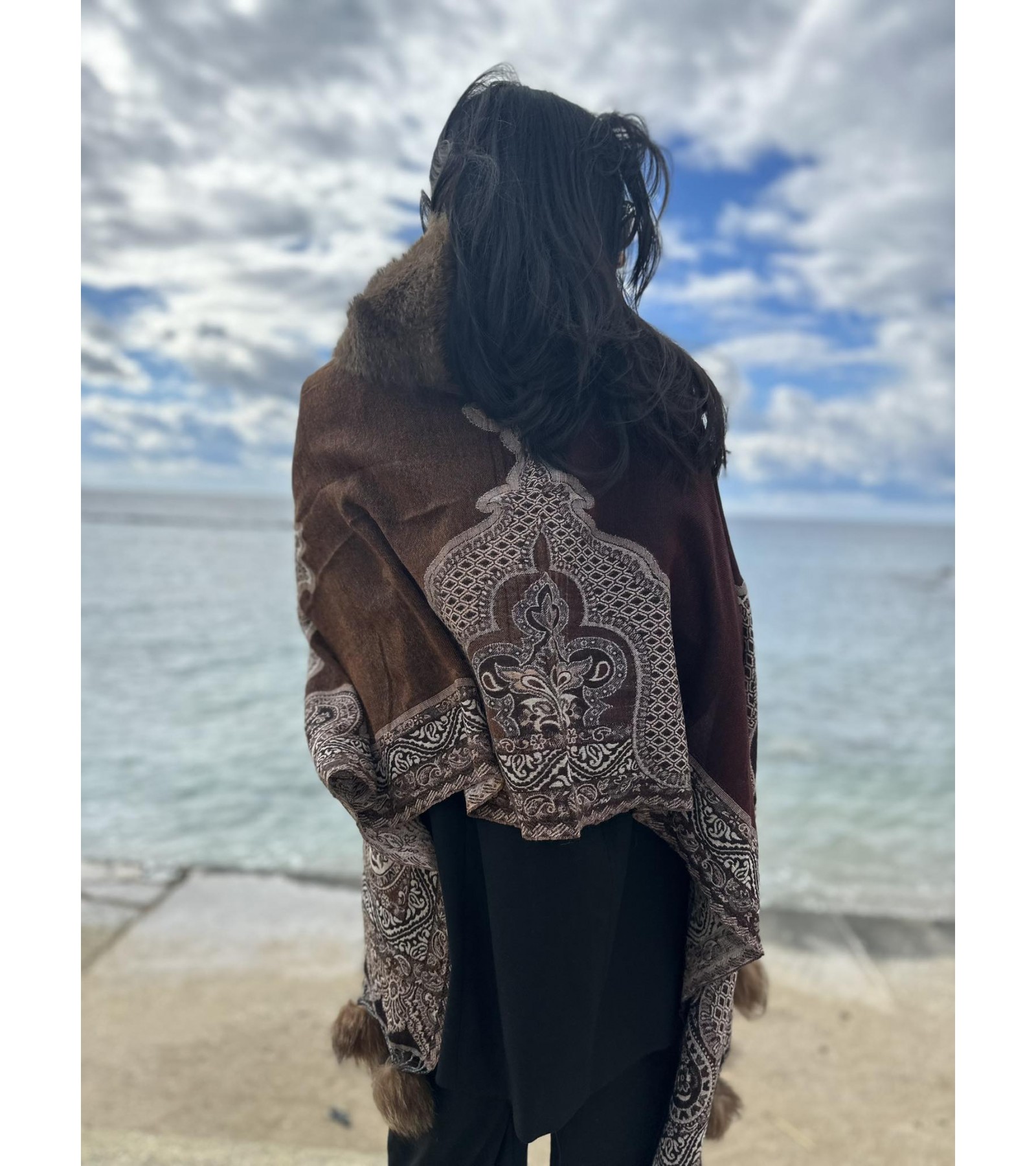Pashmina Cape brown