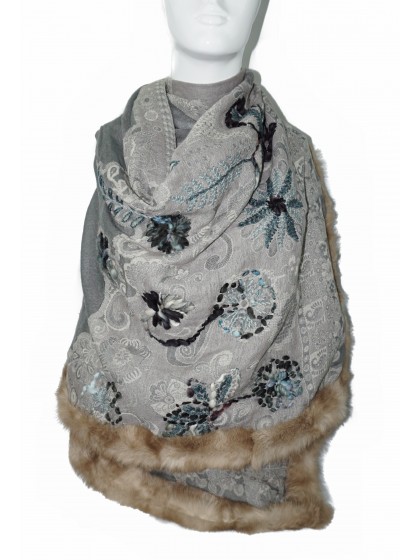 Pashmina Wool Scarf With Fur